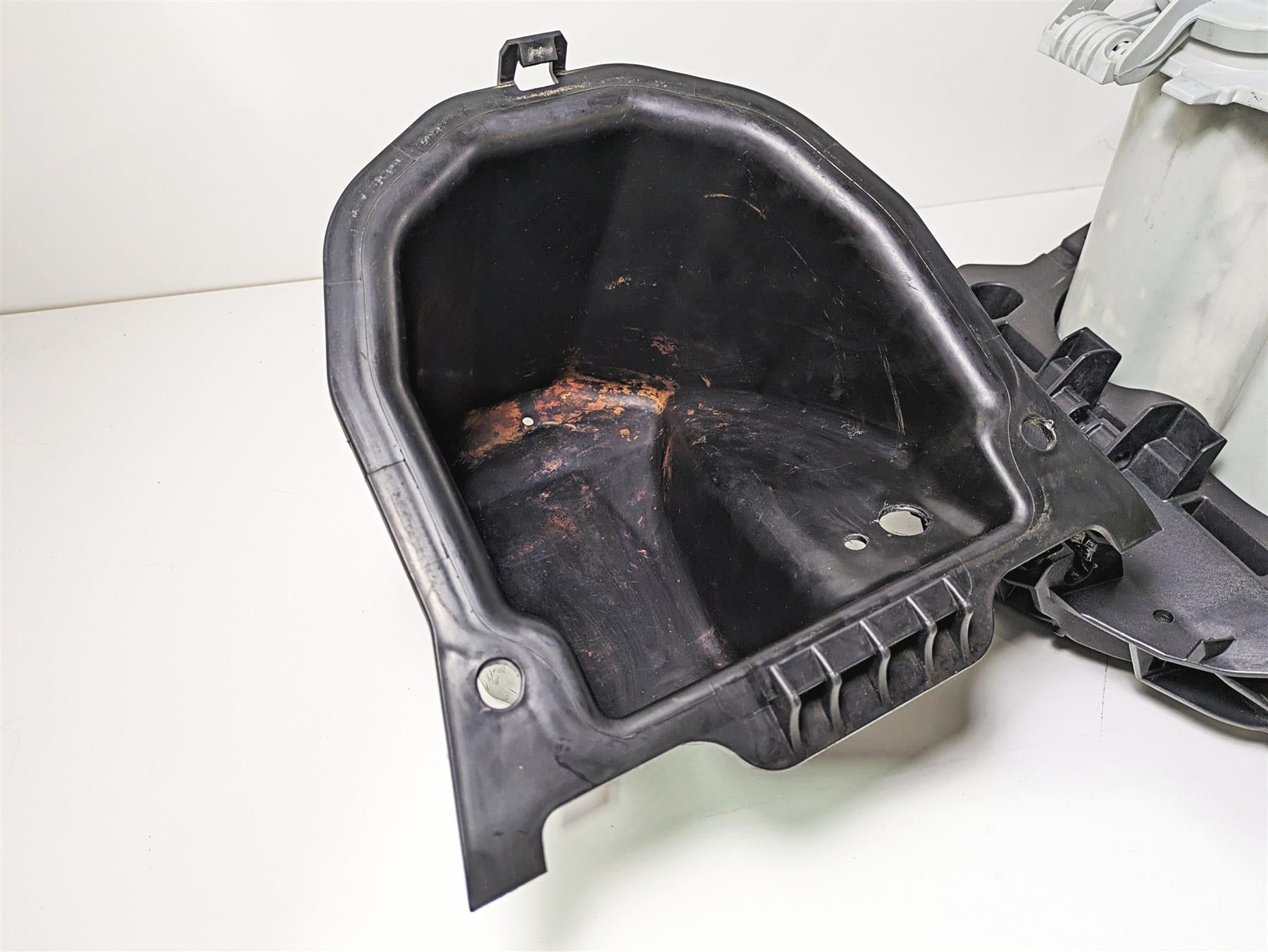 2010 Sea-Doo 4-Tec RXT 215 Center Storage Deck Cover Fairing 291003017 291004595 {{ shop.shopifyCountryName }} - Mototech271