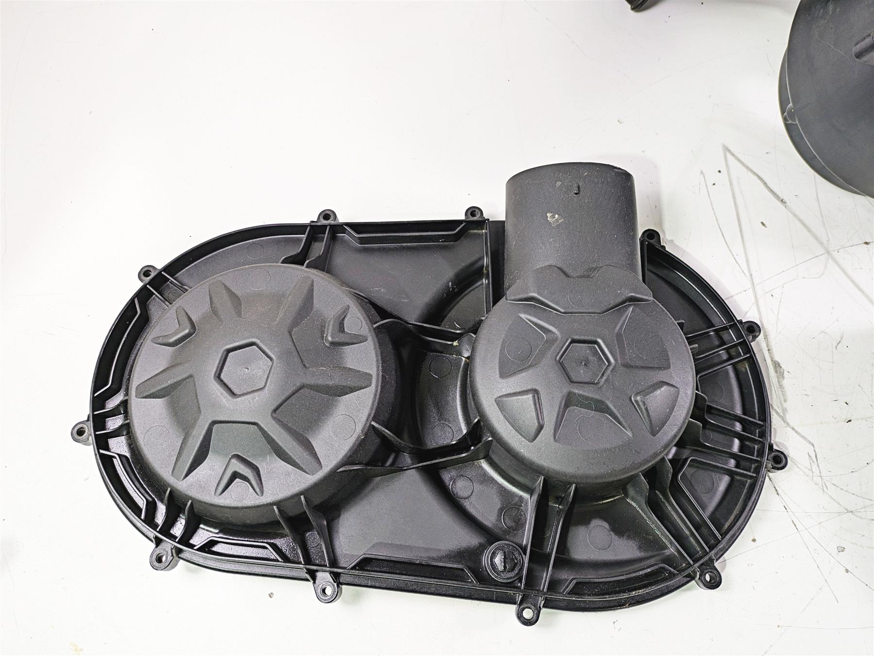 2019 Can Am Maverick X3 XRS Turbo R Inner Outer Clutch Cover Set -Read 420212605 {{ shop.shopifyCountryName }} - Mototech271