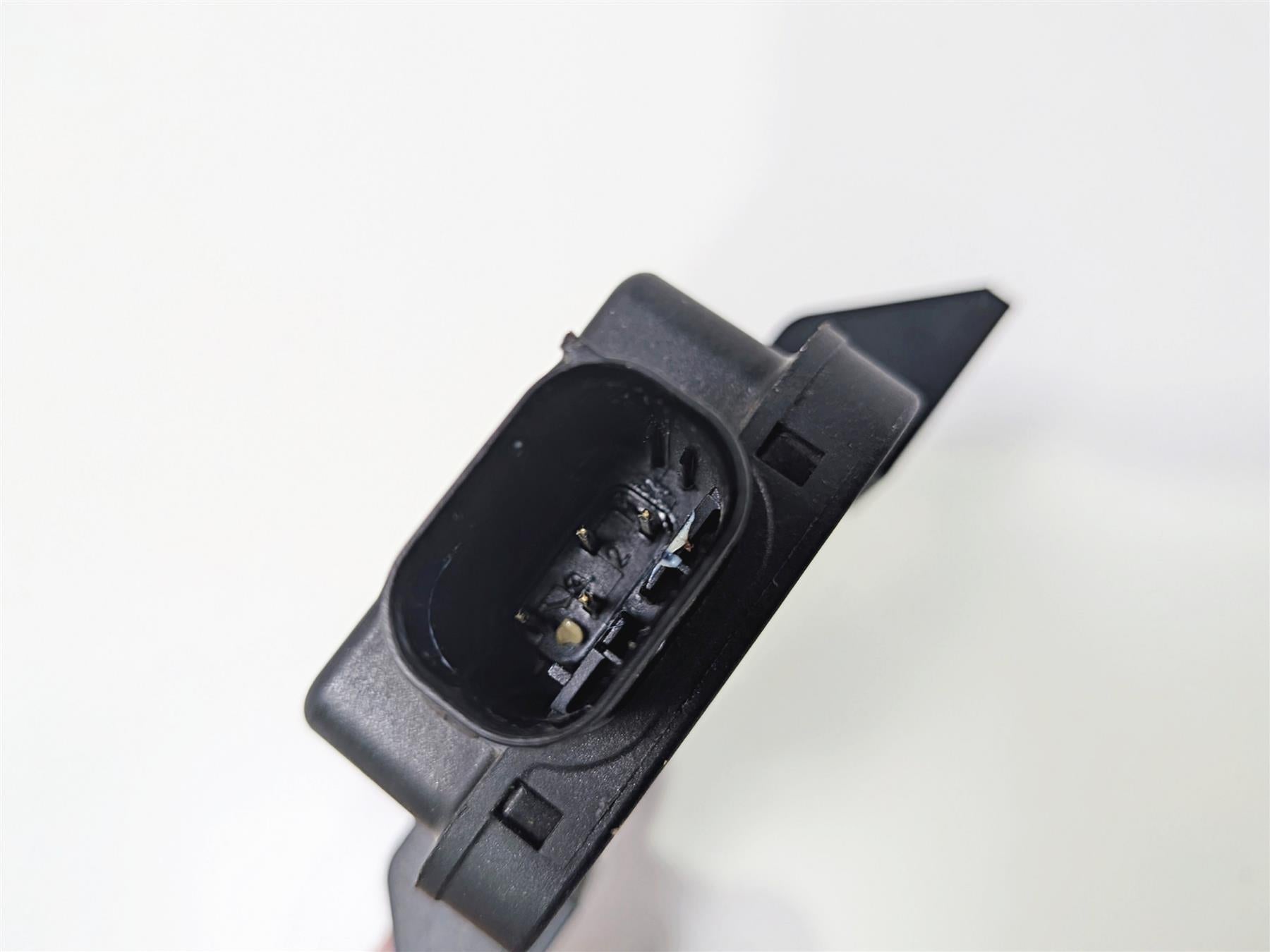 2016 BMW R1200 GS K50 Rdc Sensor & Tire Sensors 65758546222 & 65759832031 {{ shop.shopifyCountryName }} - Mototech271