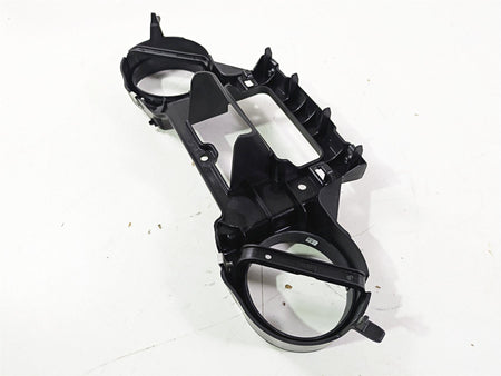 2019 Indian Chieftain Limited Front Inner Gauge Panel Dash Cover 5452783 {{ shop.shopifyCountryName }} - Mototech271