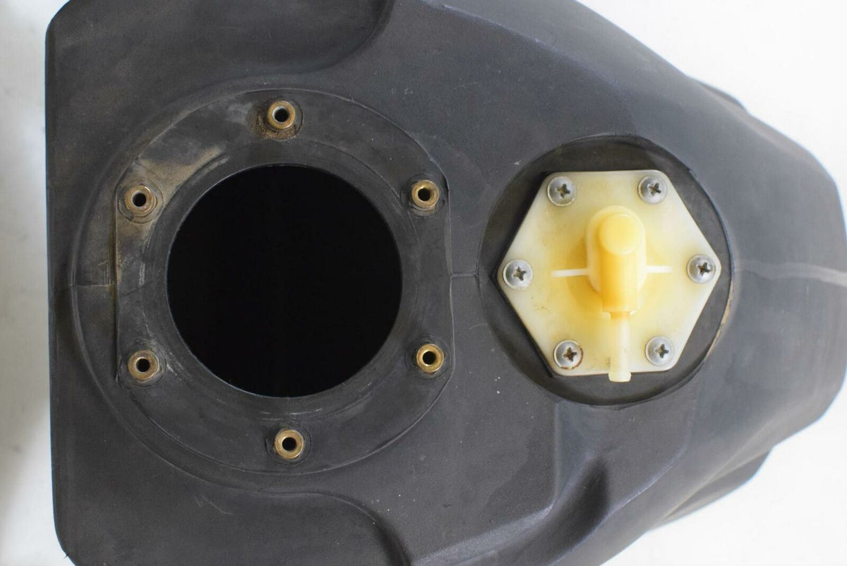 2007 BMW K1200 GT K44 Fuel Gas Petrol Tank 16117711030 {{ shop.shopifyCountryName }} - Mototech271