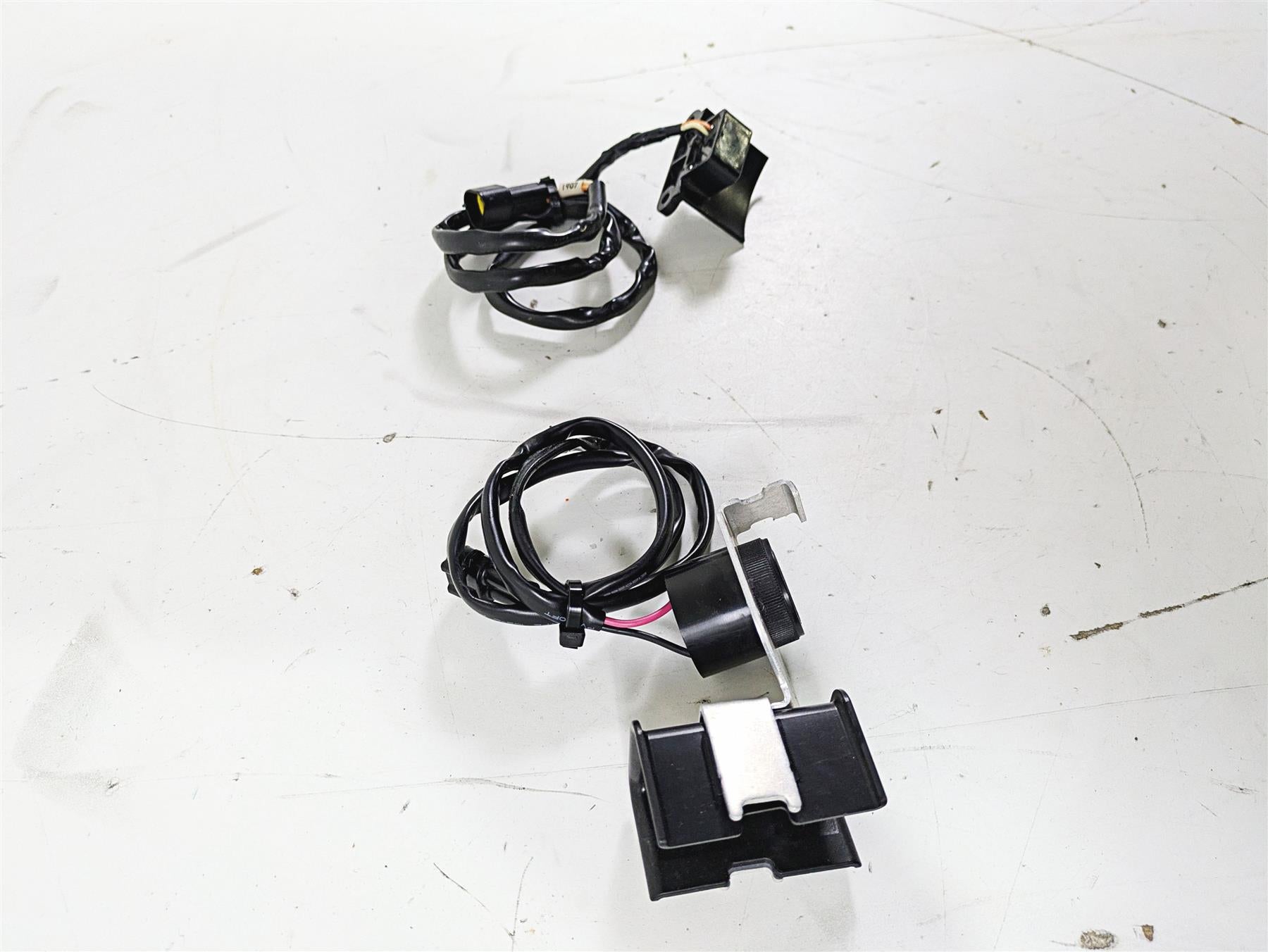 2020 Yamaha Waverunner VX1050 Deluxe Buzzer & Magnet Sensor F1S-68341-00-00 {{ shop.shopifyCountryName }} - Mototech271