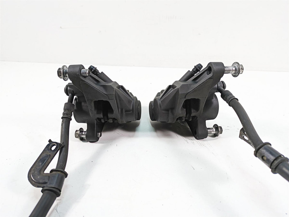 2009 Yamaha XV1900 Raider Front Brake Calipers 1D7-2580T-10-00 1D7-2580U-10-00 {{ shop.shopifyCountryName }} - Mototech271