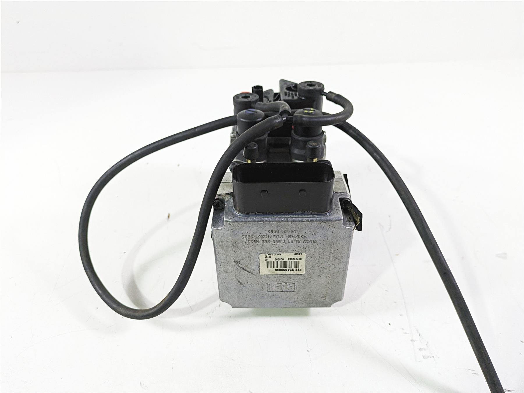 2004 BMW R1150GS R21 Abs Brake Module Block Pump Module Integral 34517660909 {{ shop.shopifyCountryName }} - Mototech271