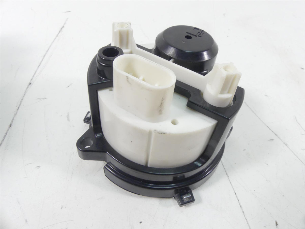 2016 Harley Touring FLTRX Road Glide Fuel Level Gauge Intrument 70900163 {{ shop.shopifyCountryName }} - Mototech271