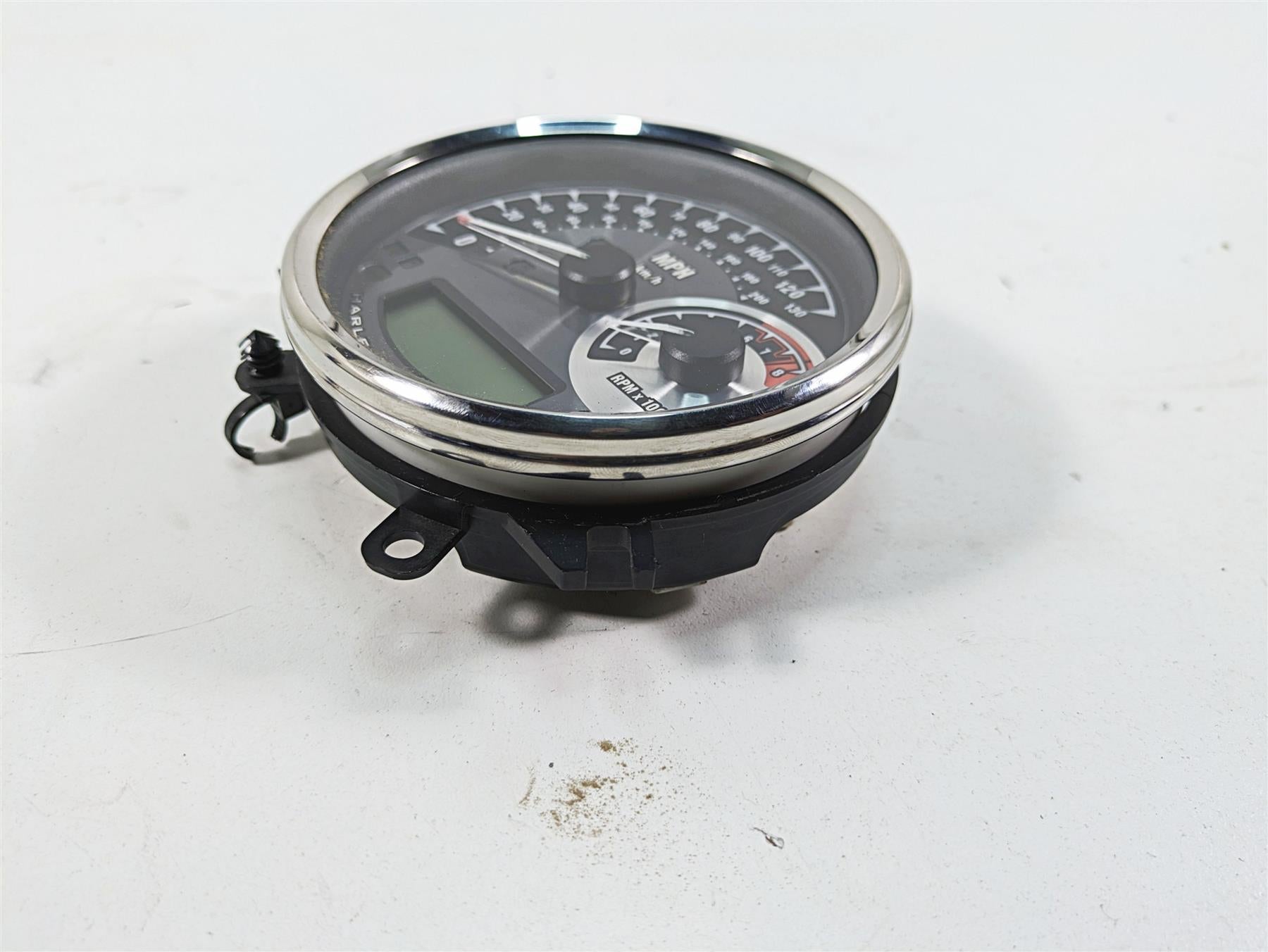 2012 Harley FLD Dyna Switchback Speedometer Gauge Instrument - 37k 70900391B {{ shop.shopifyCountryName }} - Mototech271