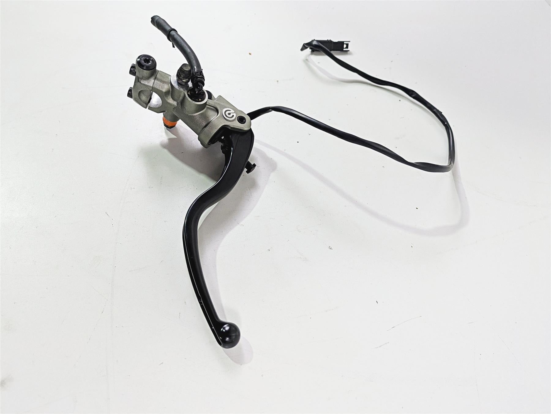 2022 Ducati Streetfighter V2 Brembo Front Radial Brake Master Cylinder 62441411A {{ shop.shopifyCountryName }} - Mototech271