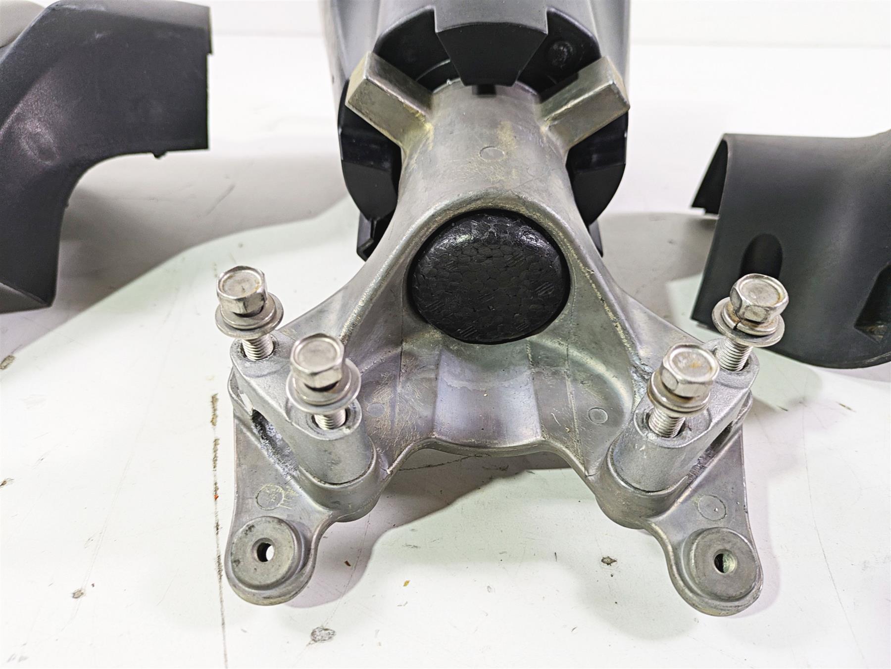 2020 Yamaha Waverunner VX1050 Deluxe Steering Collumn Stem F2X-61400-01-00 {{ shop.shopifyCountryName }} - Mototech271