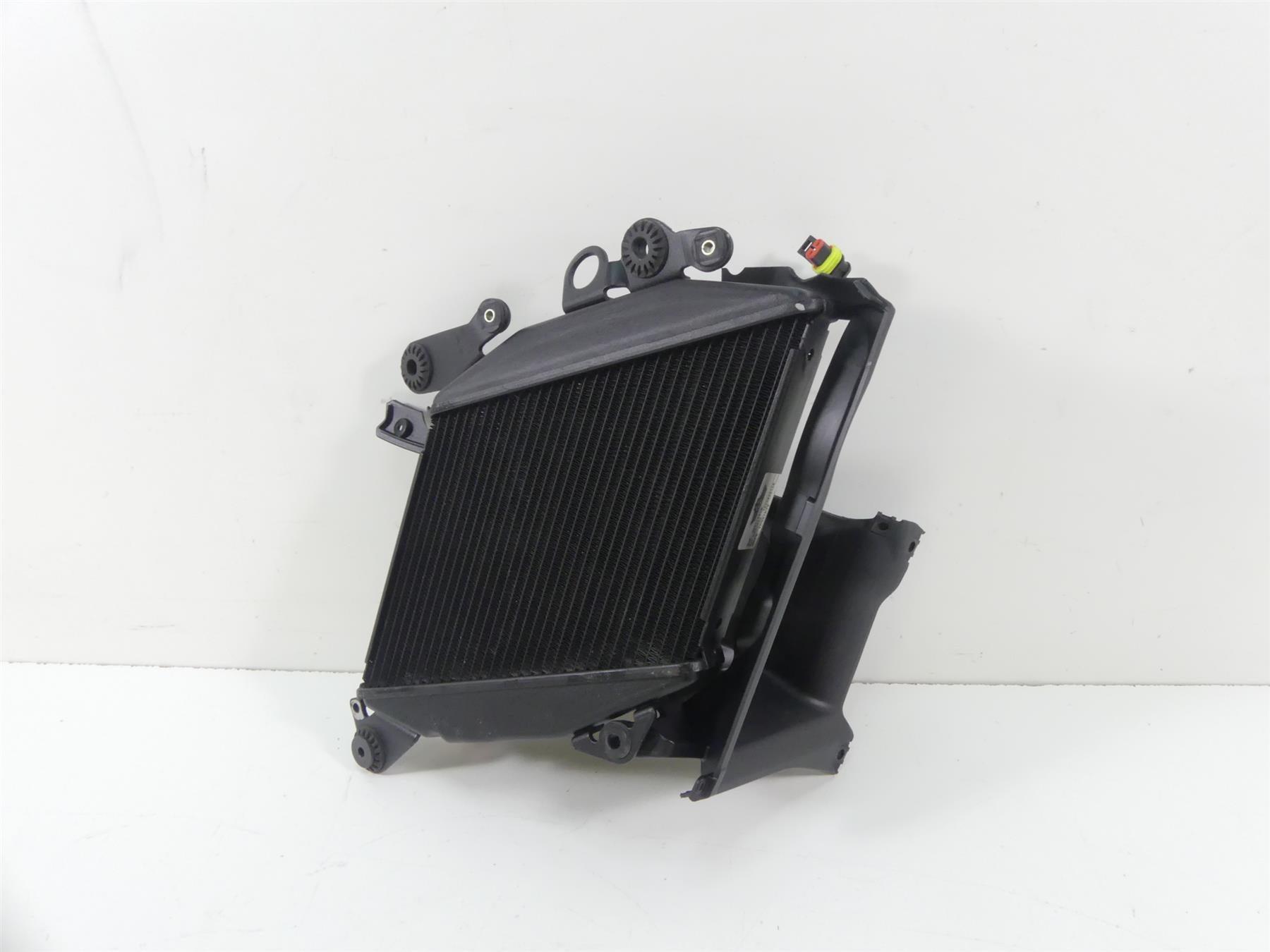 2015 Ducati Diavel Dark Right Radiator Cooler Fan Fairing Cover Set 54840881B | Mototech271