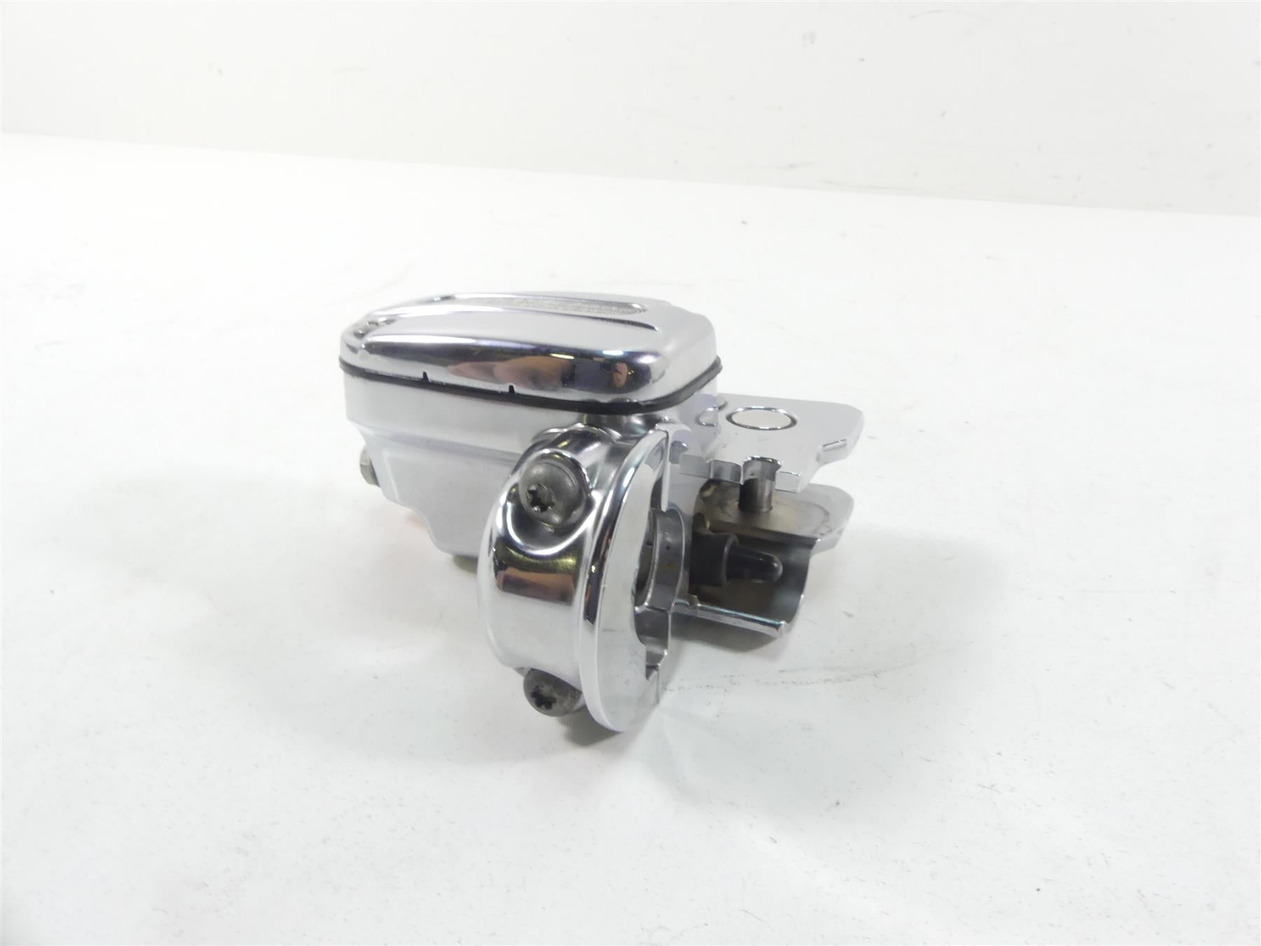2012 Harley CVO FLHX SE3 Street Glide Front Brembo Brake Mstr Cylinder 42102-08 {{ shop.shopifyCountryName }} - Mototech271