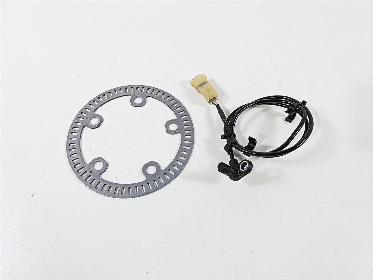 2019 Triumph Speed Triple RS 1050 Front Abs Brake Wheel Speed Sensor T2029270 {{ shop.shopifyCountryName }} - Mototech271