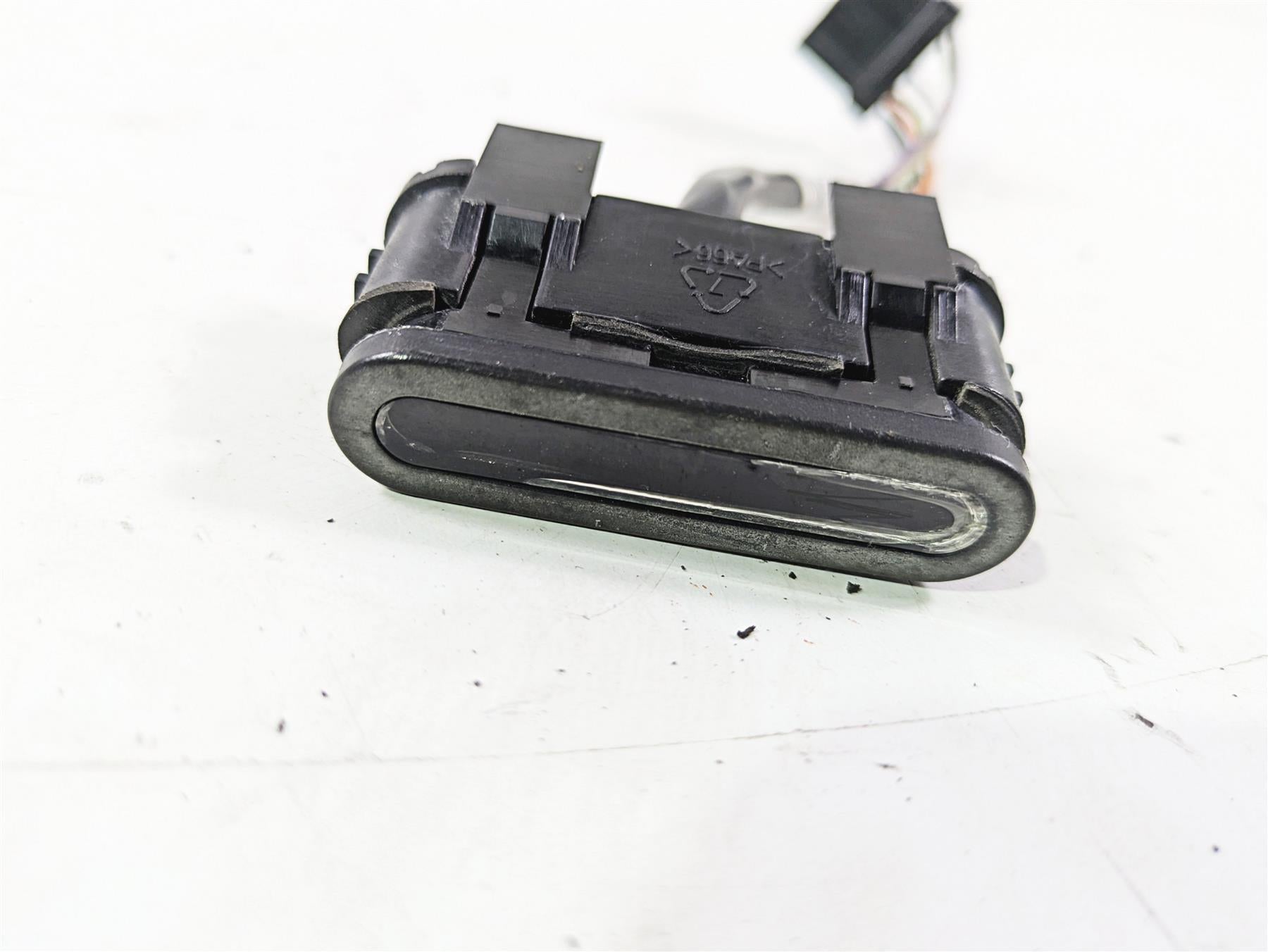 2007 Harley Touring FLHTCU SE CVO E-Glide Instrument Indicator Lights 68789-96B {{ shop.shopifyCountryName }} - Mototech271