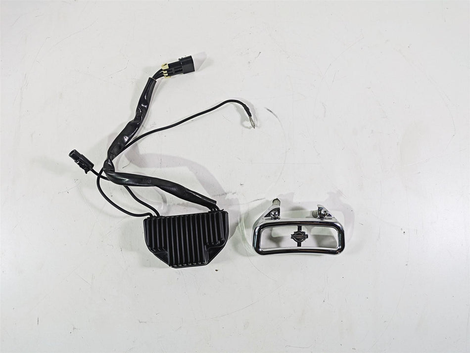 2006 Harley VRSCR Street V-Rod Rectifier Voltage Regulator 74440-01 {{ shop.shopifyCountryName }} - Mototech271