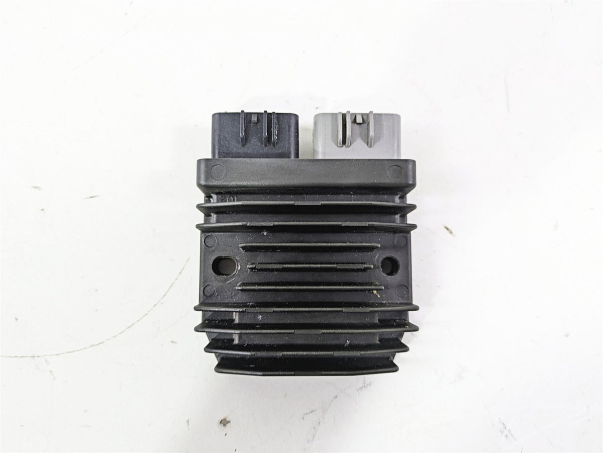 2015 BMW R1200GS Adv K51 Rectifier Voltage Regulator FH927AB 12318523367 {{ shop.shopifyCountryName }} - Mototech271
