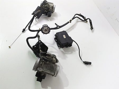 2009 BMW R1200RT K26 Throttle Bodies Body Set - Read 13547712613 13547712614 {{ shop.shopifyCountryName }} - Mototech271