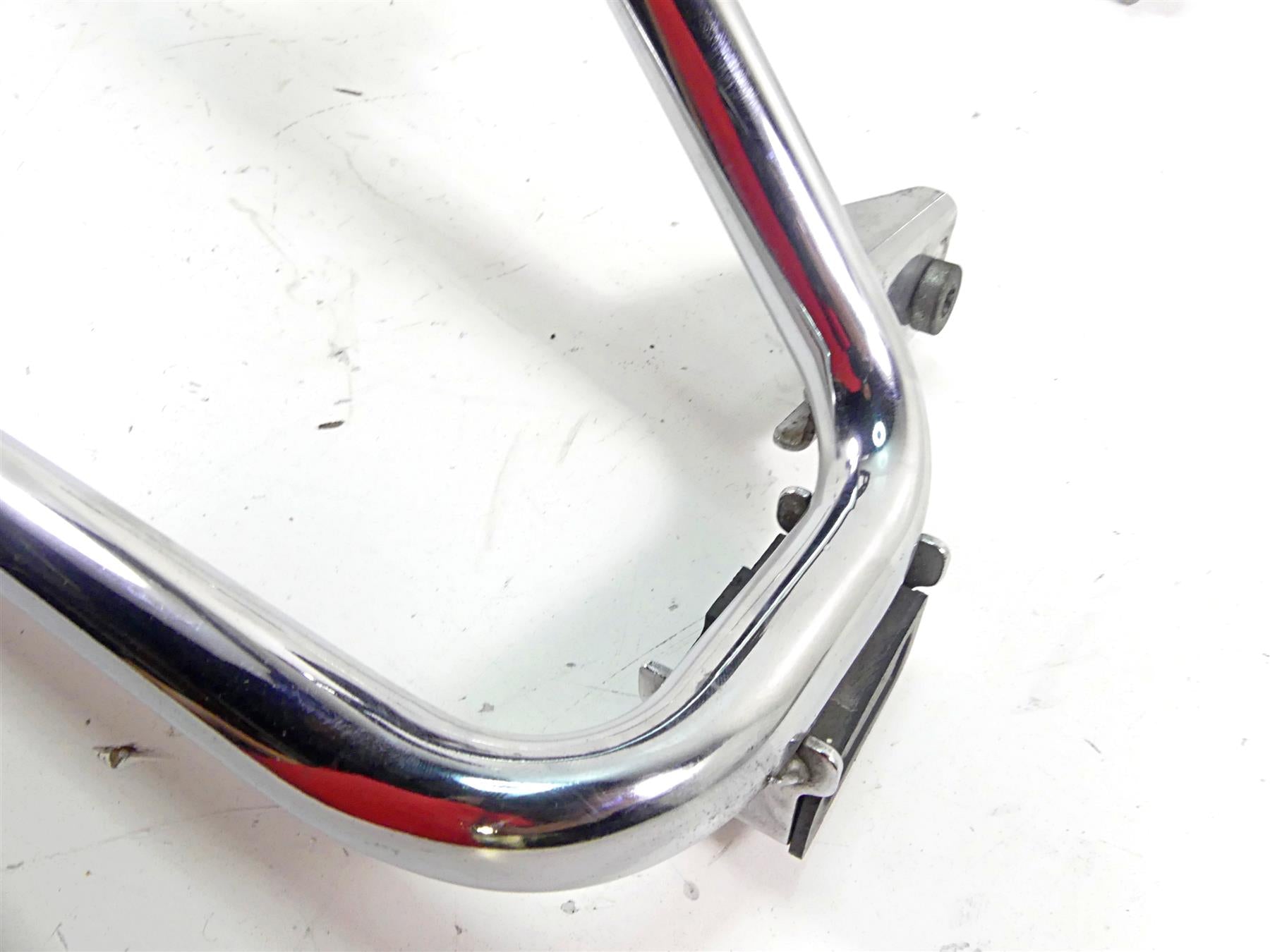 2011 Harley Touring FLTRX Road Glide Saddlebag Mount Guard Rail Set 49206-09A {{ shop.shopifyCountryName }} - Mototech271