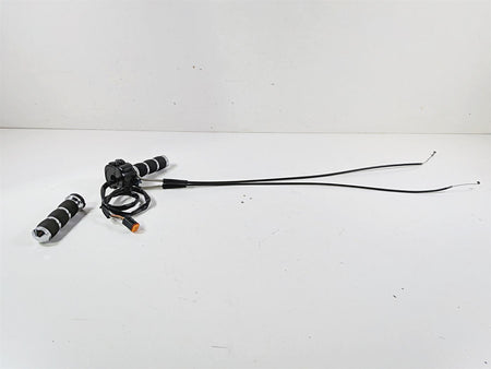 2006 Harley Sportster XL883 Low Right Hand Control Switch 71684-06A 71683-06A {{ shop.shopifyCountryName }} - Mototech271