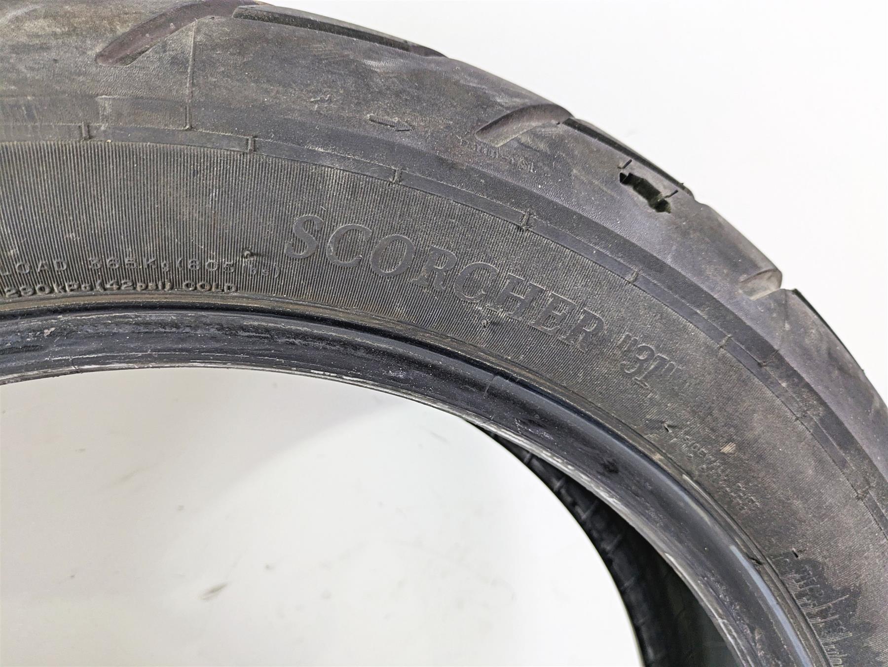 Used Rear Motorcycle Tire Michelin Scorcher 31 160/70B17 43250-07B {{ shop.shopifyCountryName }} - Mototech271