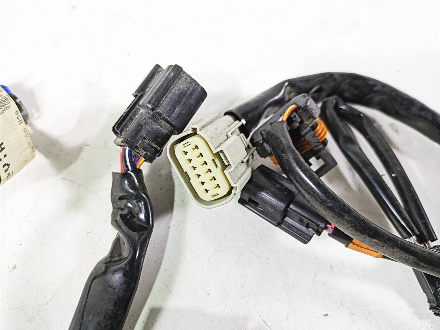 2017 Harley Touring FLTRXS Road Glide Front Fairing Wiring Harness Read 69200122 {{ shop.shopifyCountryName }} - Mototech271