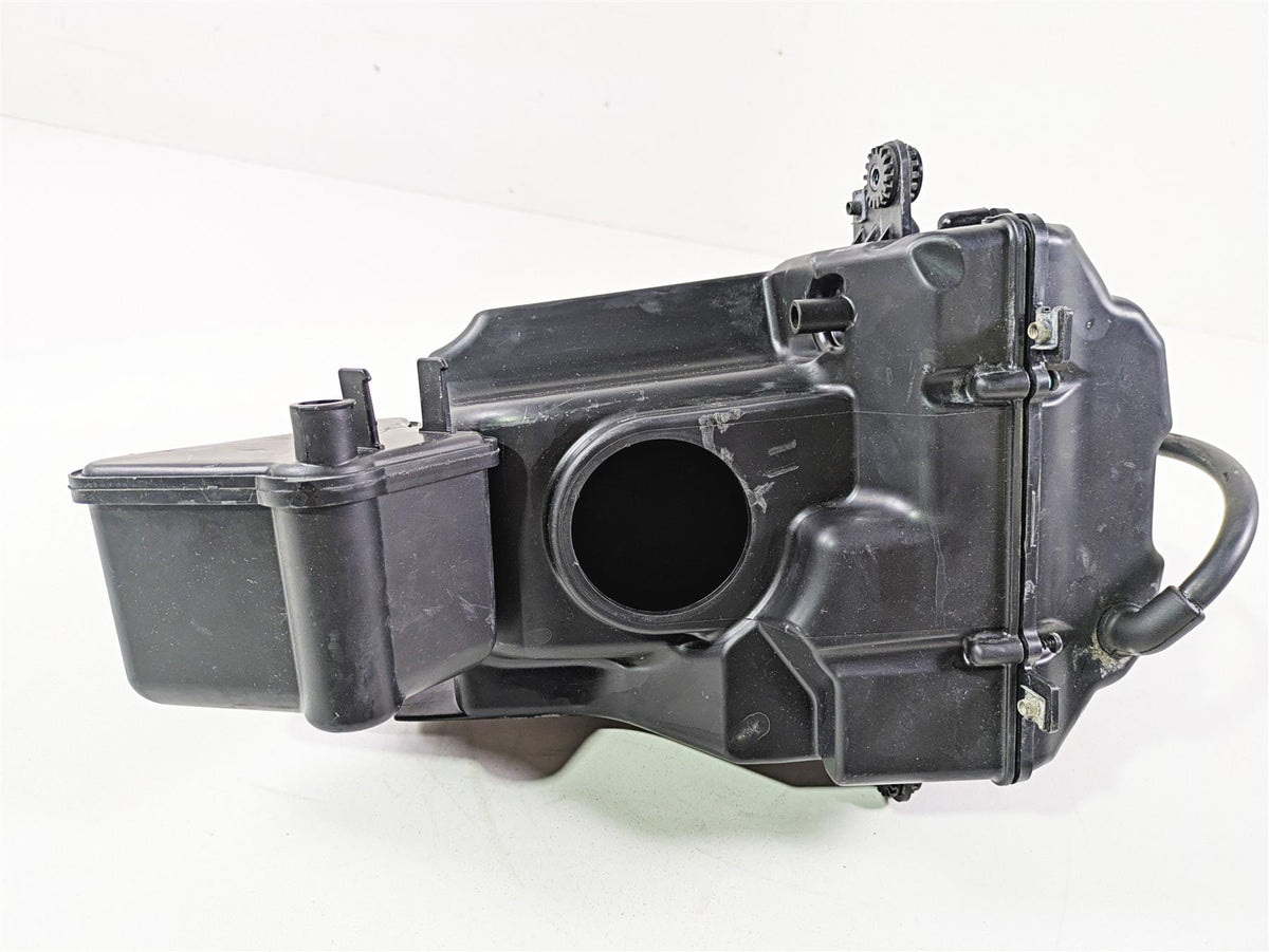 2018 Ducati Scrambler Desert Sled 800 Air Box Cleaner Breather Filter 44213103A {{ shop.shopifyCountryName }} - Mototech271