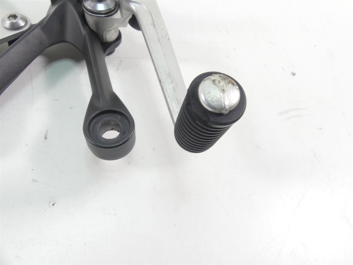 2013 Kawasaki ZX636 ZX6R Ninja Left Footpeg Foot Peg Shifter Set 35063-0160-18R {{ shop.shopifyCountryName }} - Mototech271