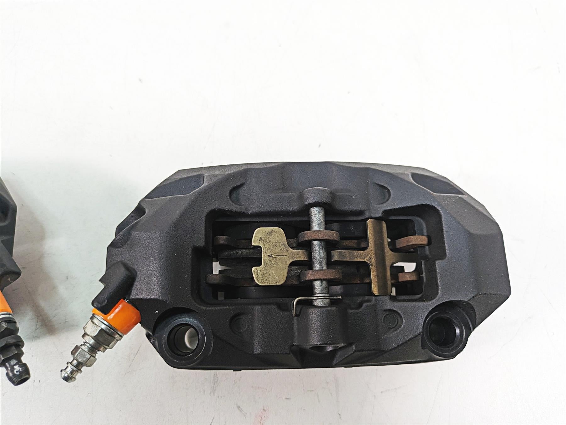2021 Aprilia RS660 Front Brembo Brake Caliper Set 100mm 2B006451 2B006452 {{ shop.shopifyCountryName }} - Mototech271