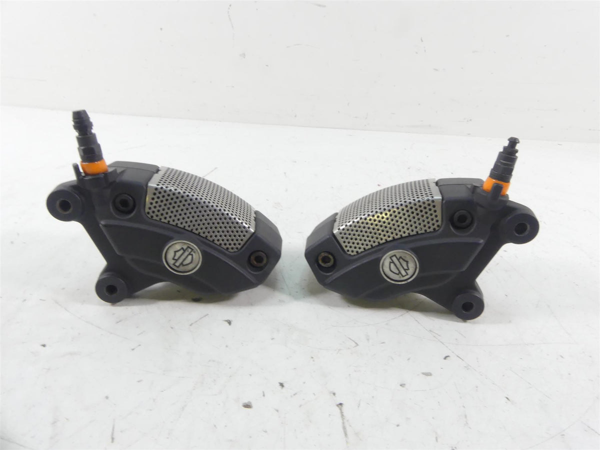 2013 Harley Touring FLHX Street Glide Front Brake Caliper Set 43027-08 44023-08 {{ shop.shopifyCountryName }} - Mototech271