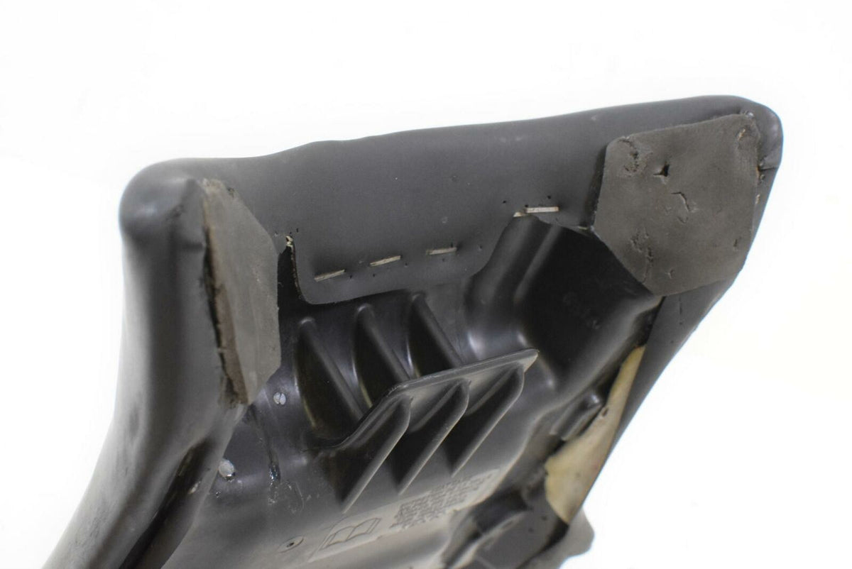 2009 Triumph Daytona 675 Front Rider Driver Seat Saddle T2306402 {{ shop.shopifyCountryName }} - Mototech271