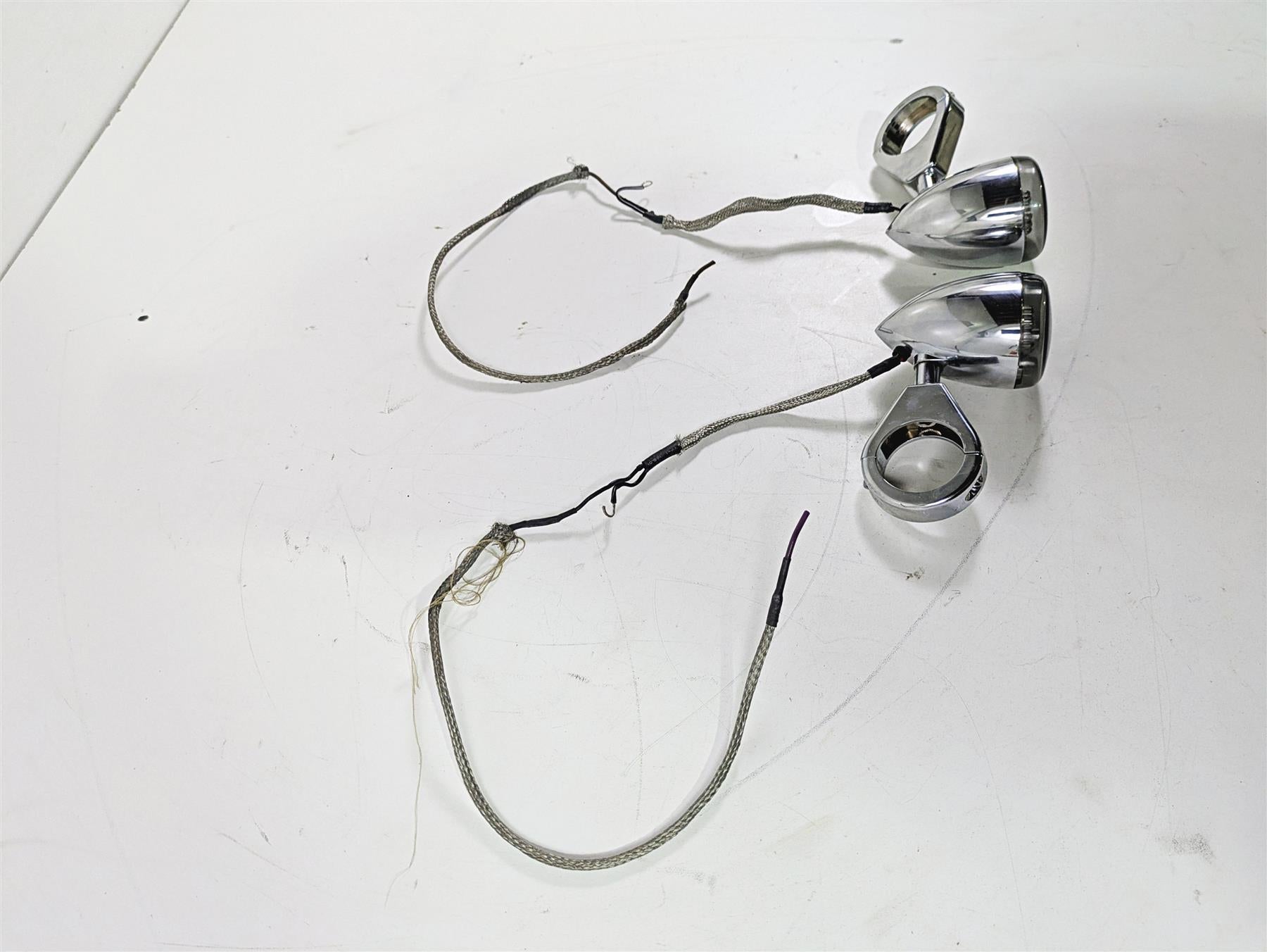 2002 Big Dog Pitbull Front Blinker Turn Signal Set Led BDM130-00794 {{ shop.shopifyCountryName }} - Mototech271