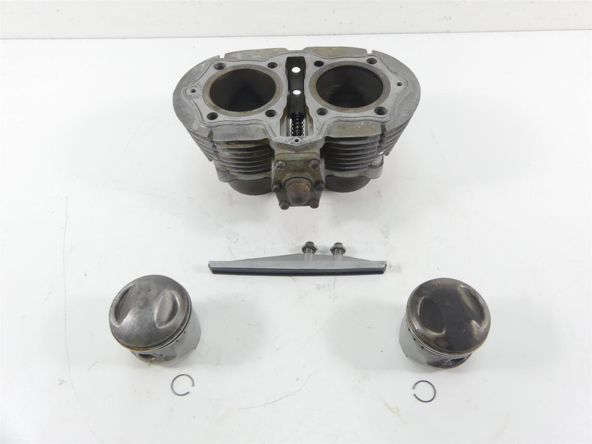 1978 Yamaha XS650 SE Special Cylinder Jugs & Piston Set 306-11310-01-00 {{ shop.shopifyCountryName }} - Mototech271