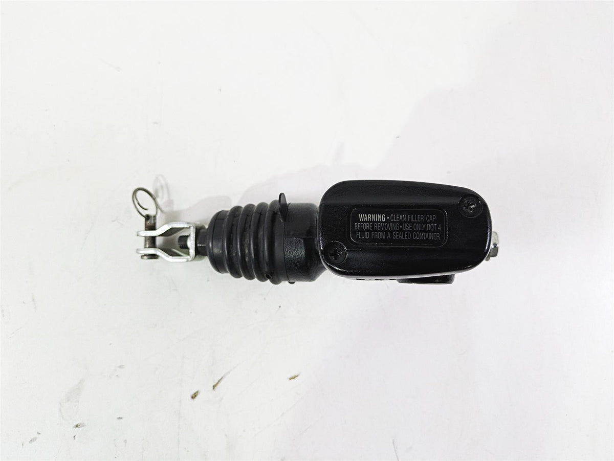 2021 Harley Softail FXST Standard Rear Brake Master Cylinder 5/8" 41700460 {{ shop.shopifyCountryName }} - Mototech271