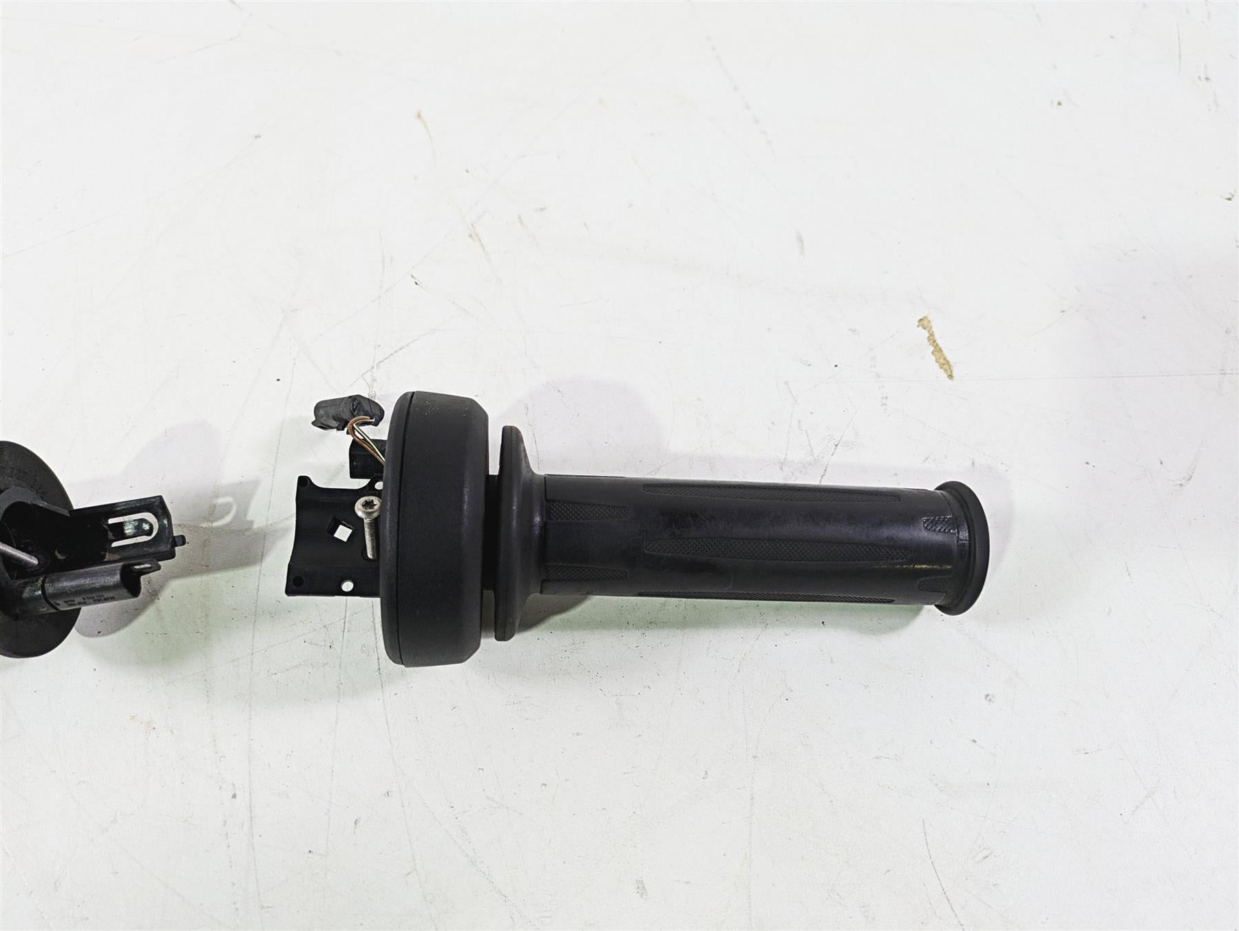 2016 BMW S1000RR K46 Heated Left Right Hand Grip Set Cruise 61317727065 {{ shop.shopifyCountryName }} - Mototech271