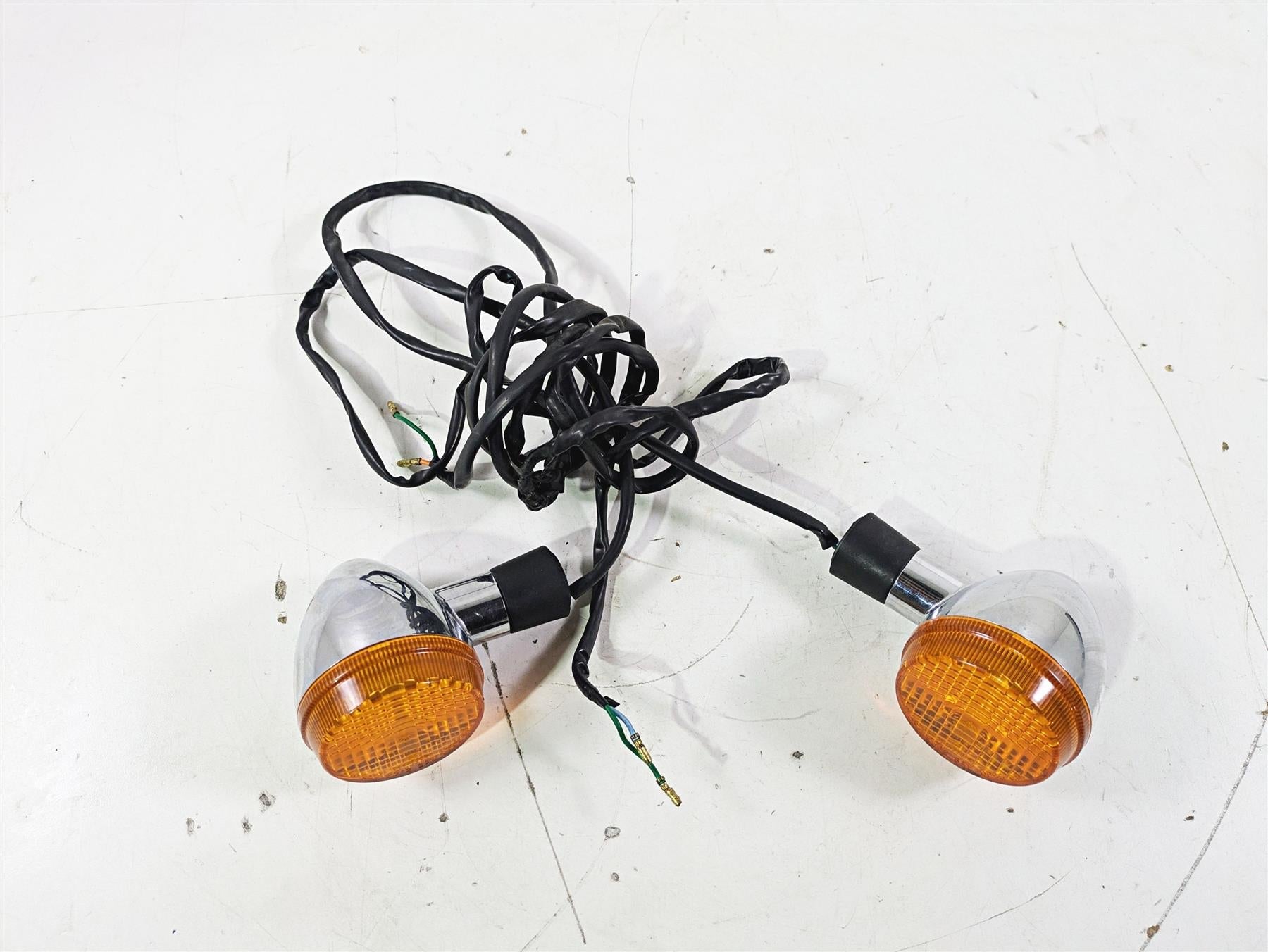 2002 Honda V-Twin VTX1800 C Rear Blinkers Turn Signal Set - Read 33600-MCH-003 {{ shop.shopifyCountryName }} - Mototech271