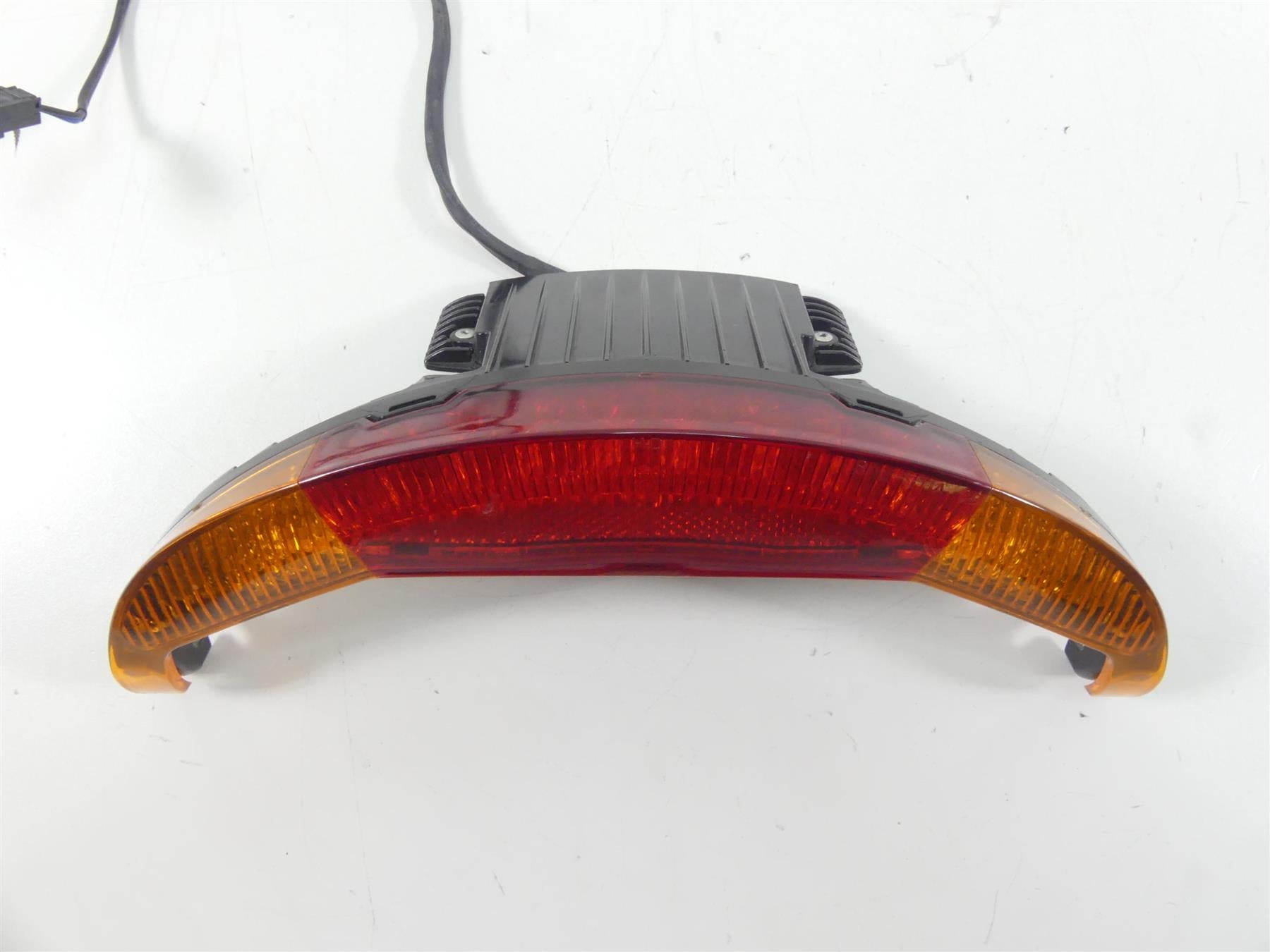 2011 Harley VRSCF Muscle Rod Tail Light Rear Stop Brake Light Lens Lamp 69391-09 {{ shop.shopifyCountryName }} - Mototech271