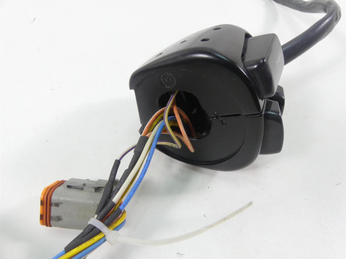 2001 Harley Touring FLHRCI Road King Left Blinker Control Switch -Read 71682-06A {{ shop.shopifyCountryName }} - Mototech271