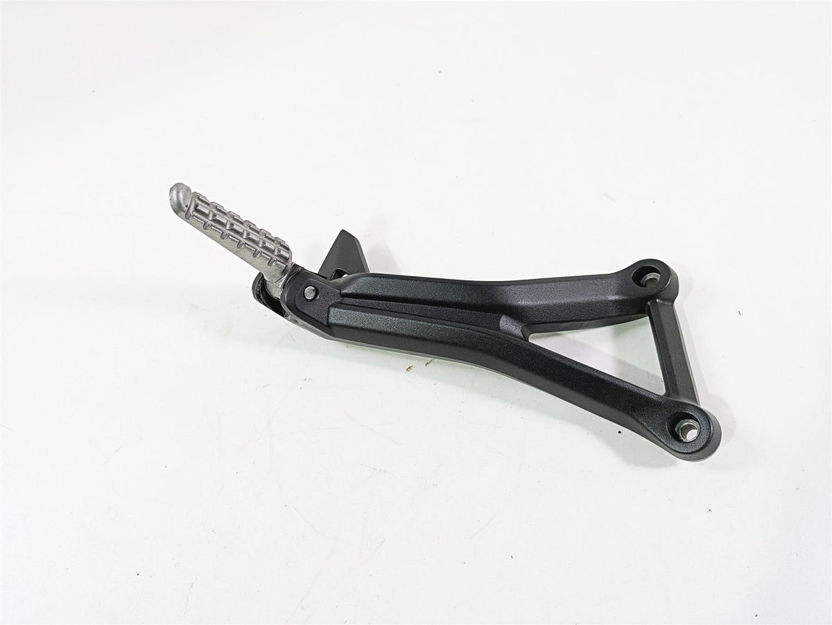 2019 Ducati Supersport 939 S Rear Right Passenger Footpeg Foot Peg 82413241AB {{ shop.shopifyCountryName }} - Mototech271