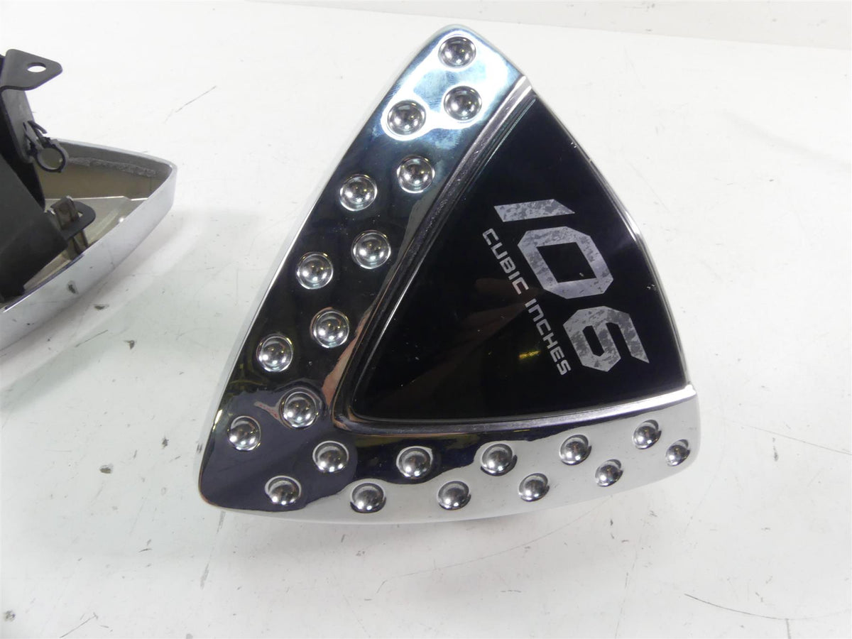 2011 Victory Vision Tour Triangle 106ci Side Cover Fairing Set 5245659 5245659 {{ shop.shopifyCountryName }} - Mototech271