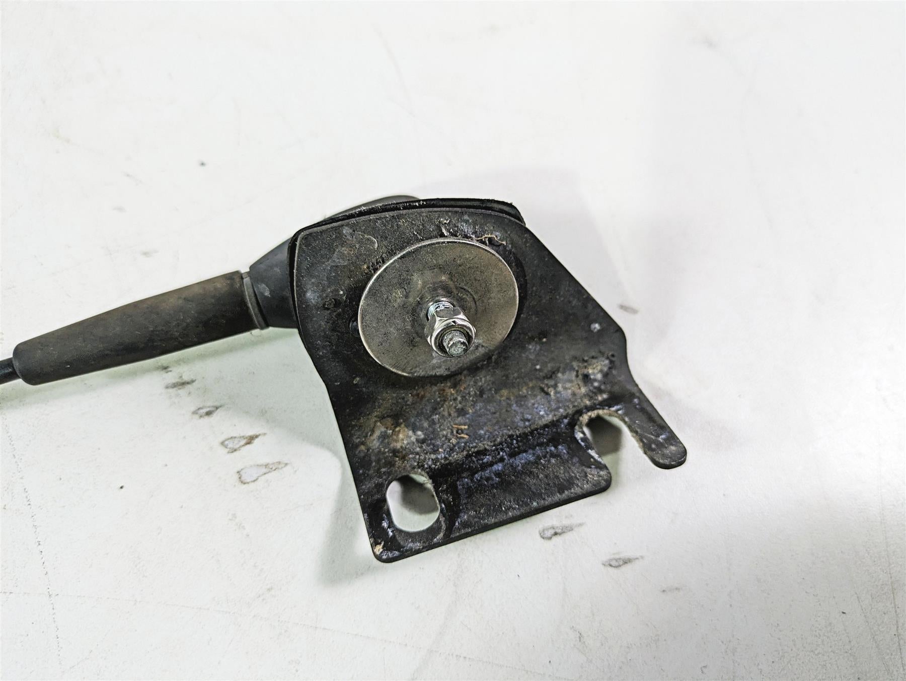 2018 Indian Chieftain Dark Horse Radio FM Antenna & Mount 4012213 4012274 {{ shop.shopifyCountryName }} - Mototech271