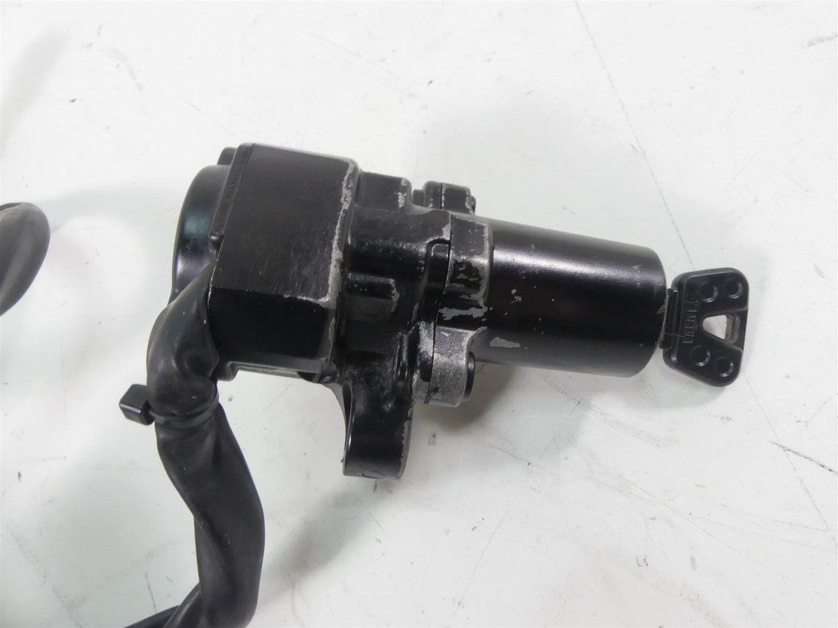 2007 Yamaha FZ1 Fazer Ignition Switch Key Tank Seat Lock Set 3C3-82501-10-00 {{ shop.shopifyCountryName }} - Mototech271