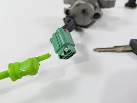 2005 Suzuki VZ800 M50 Boulevard Ignition Switch Key Lock Set - Read 37100-41880 {{ shop.shopifyCountryName }} - Mototech271