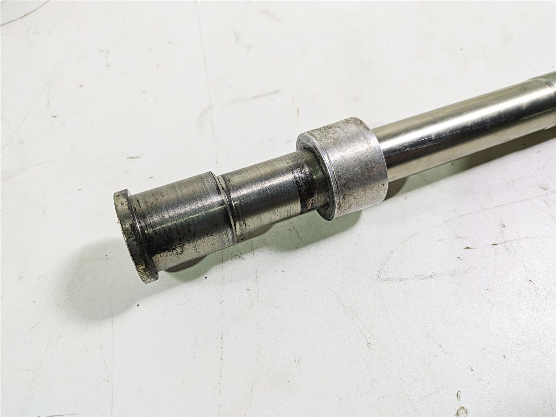 2018 Harley Softail FXFBS Fat Bob Front Wheel Spindle Axle 25mm 43000080 {{ shop.shopifyCountryName }} - Mototech271
