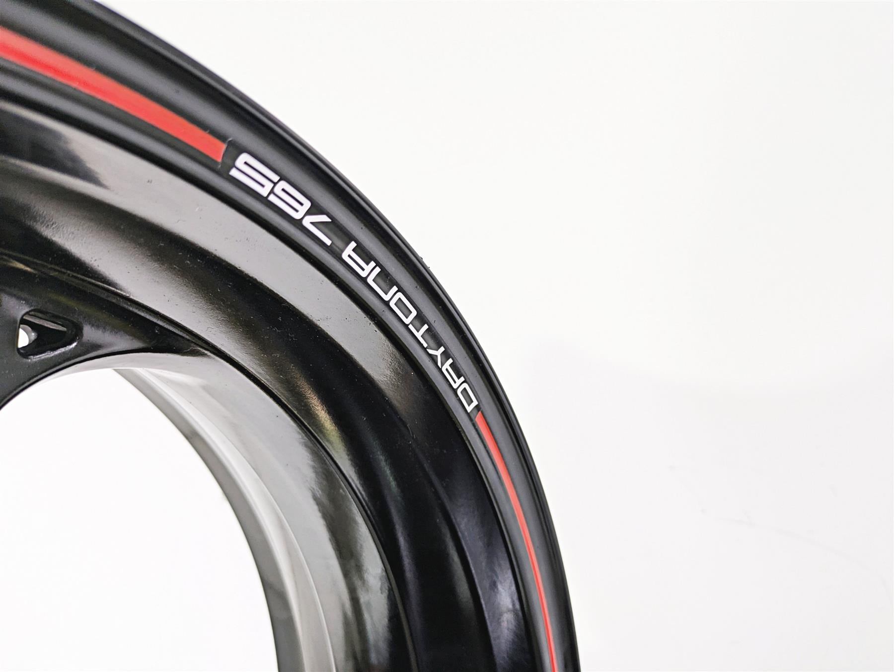 2020 Triumph Daytona 765 Moto2 Rear Wheel Rim 17x 5.5 Ding T2010677 {{ shop.shopifyCountryName }} - Mototech271