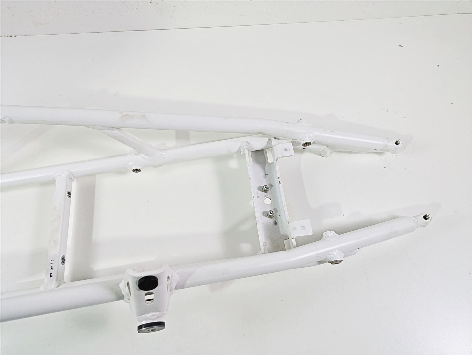 2024 Triumph Tiger 900 GT Subframe & Inner Fender T2072195 {{ shop.shopifyCountryName }} - Mototech271