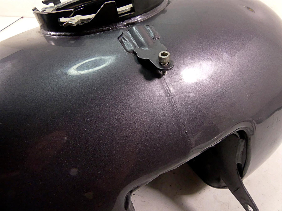 2015 Harley Touring FLHXS Street Glide Fuel Gas Petrol Tank -Dent 61356-08 {{ shop.shopifyCountryName }} - Mototech271