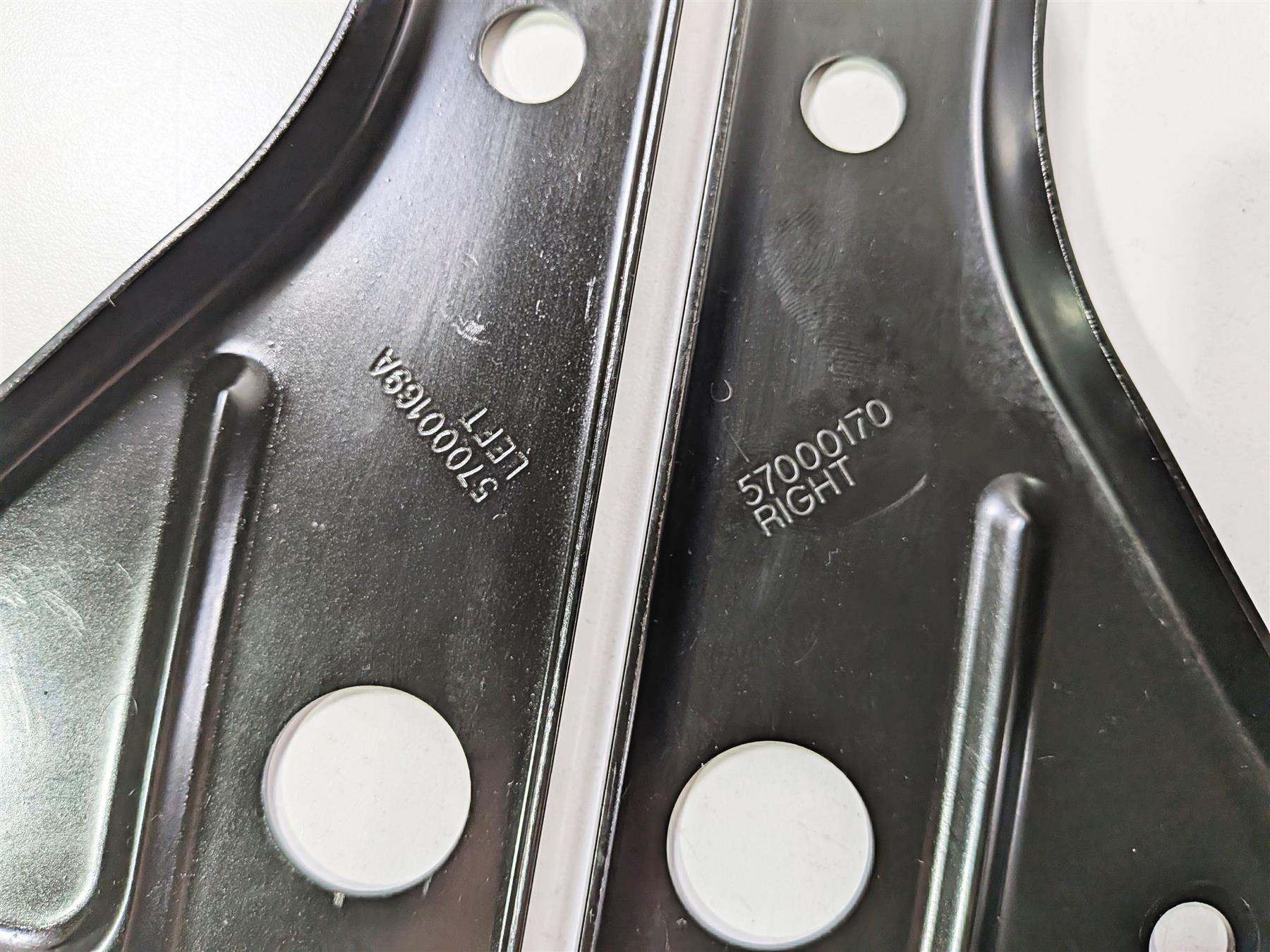 2018 Harley Touring FLHTCU Electra Glide Front Fairing Mount Brackets 57000186-Mototech271