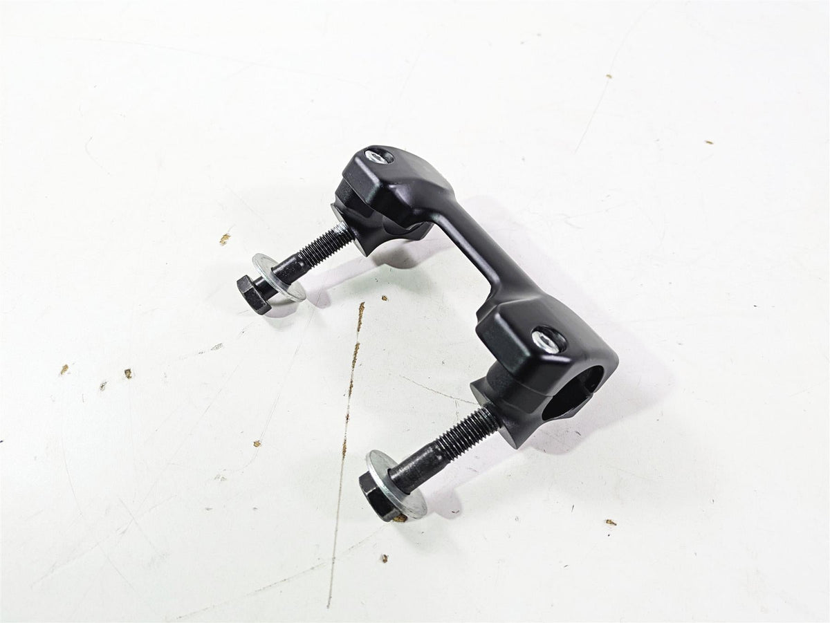 2019 Indian Chieftain Limited Black Handlebar Holder Risers 5139656 5639269 {{ shop.shopifyCountryName }} - Mototech271