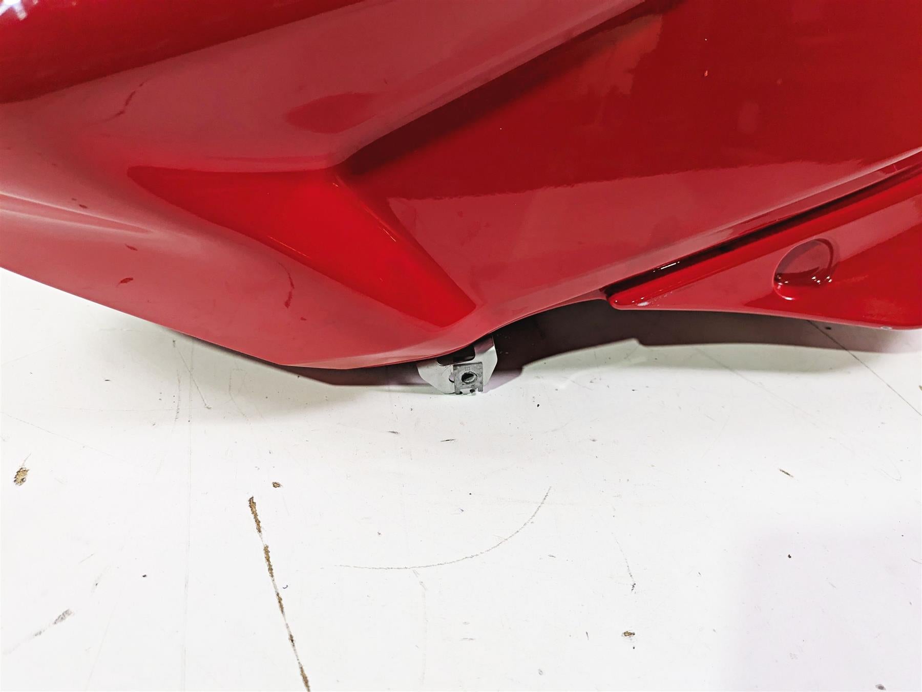 2008 Ducati SBK 1098 S Fuel Gas Petrol Tank Reservoir 58611602A {{ shop.shopifyCountryName }} - Mototech271