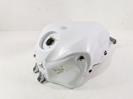2021 Kawasaki Z900 ZR900 Fuel Gas Petrol Tank Reservoir - Dent Read 51001-0895 {{ shop.shopifyCountryName }} - Mototech271