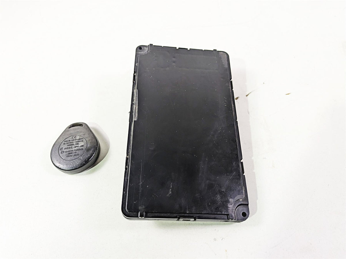2014 Harley FLS Softail Slim Bcm Y-Axis Module & Key Fob Set 69991-11B 68926-07A {{ shop.shopifyCountryName }} - Mototech271
