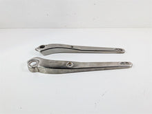 Load image into Gallery viewer, 2007 Harley Dyna FXDB Street Bob Rear Fender Struts Covers 60223-07 60220-07
